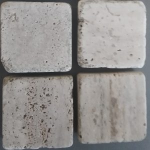 PAVIMENTAZIONE IN TRAVETINO ANTICATO